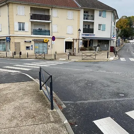 Apartment Grand Avec Balcon -4 Personnes-disneyland- Paris A 10 Minutes Thorigny-sur-Marne