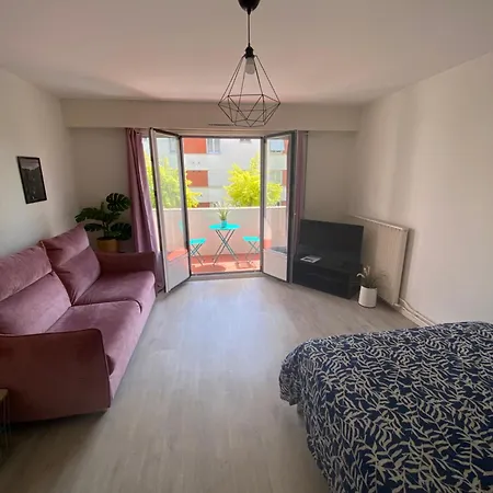 Apartment Grand Avec Balcon -4 Personnes-disneyland- Paris A 10 Minutes Thorigny-sur-Marne
